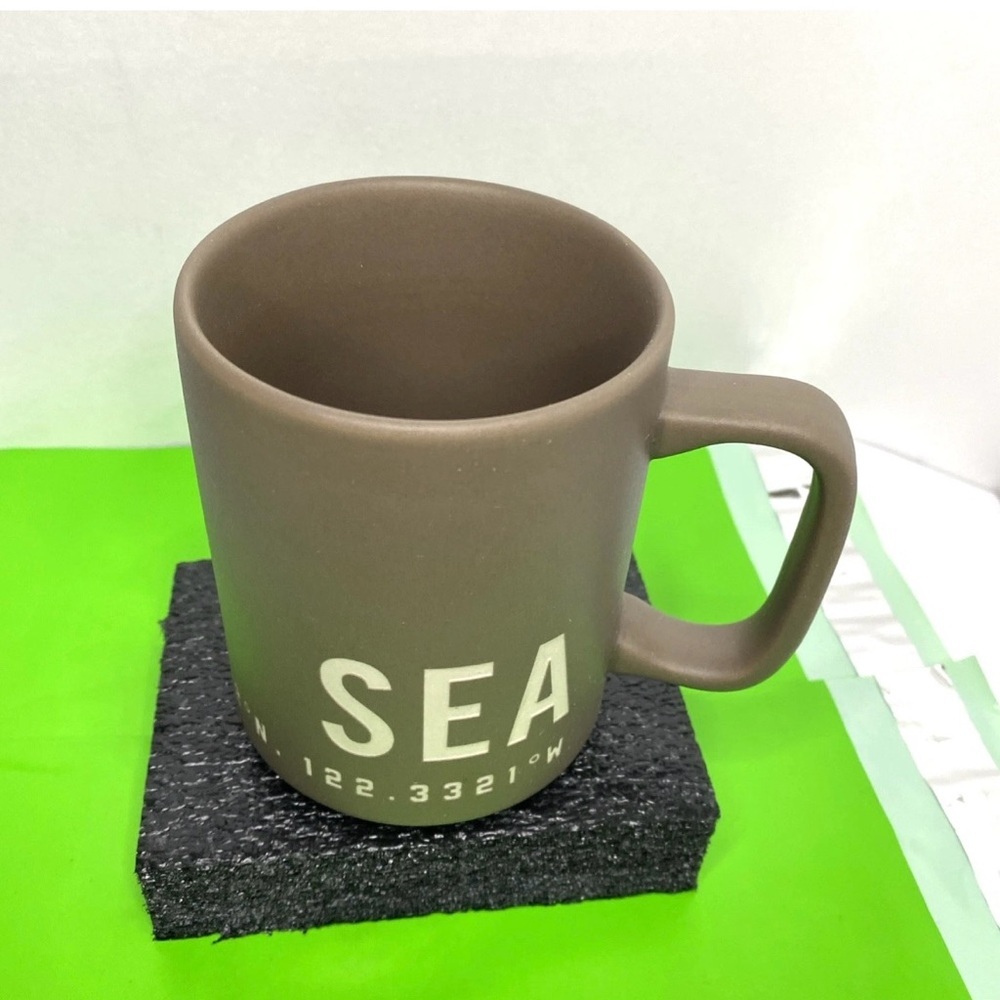 Starbucks Reserve 2019 Rough Finish Coffee Mug - Picture 2 of 8